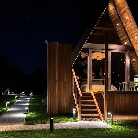 L Atypique Insolite Avec Et Sauna Privatifs